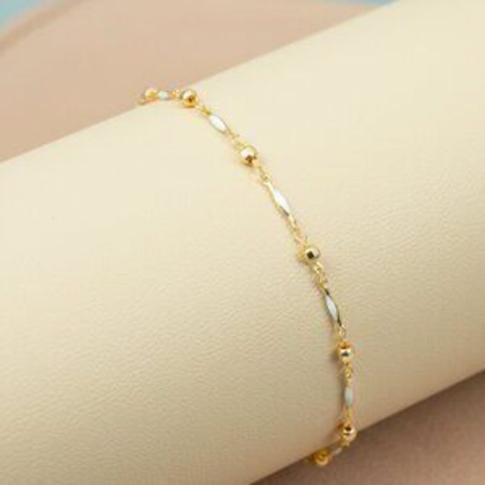"Elegant & Trendy Bracelet, A Perfect Gift for Women, Thoughtful, EVCH1686